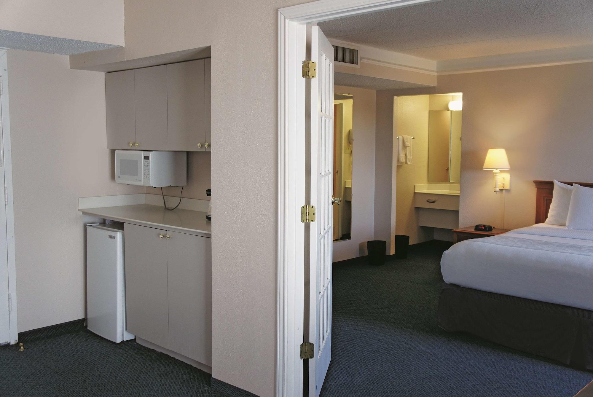 La Quinta Inn By Wyndham Clute Lake Jackson Eksteriør bilde