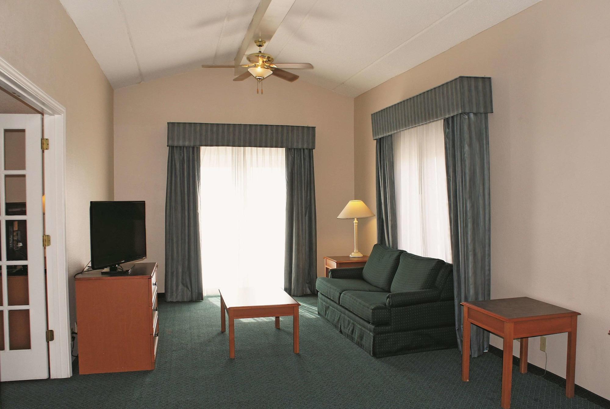 La Quinta Inn By Wyndham Clute Lake Jackson Eksteriør bilde